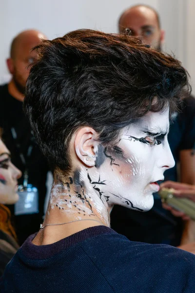 Look 21